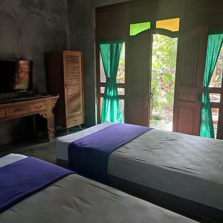 Watukarung Ristu Homestay Kalak Exterior foto