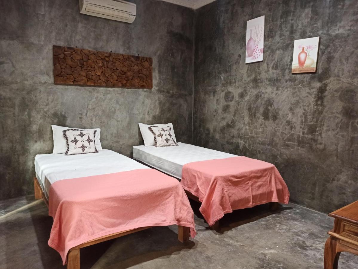 Watukarung Ristu Homestay Kalak Exterior foto