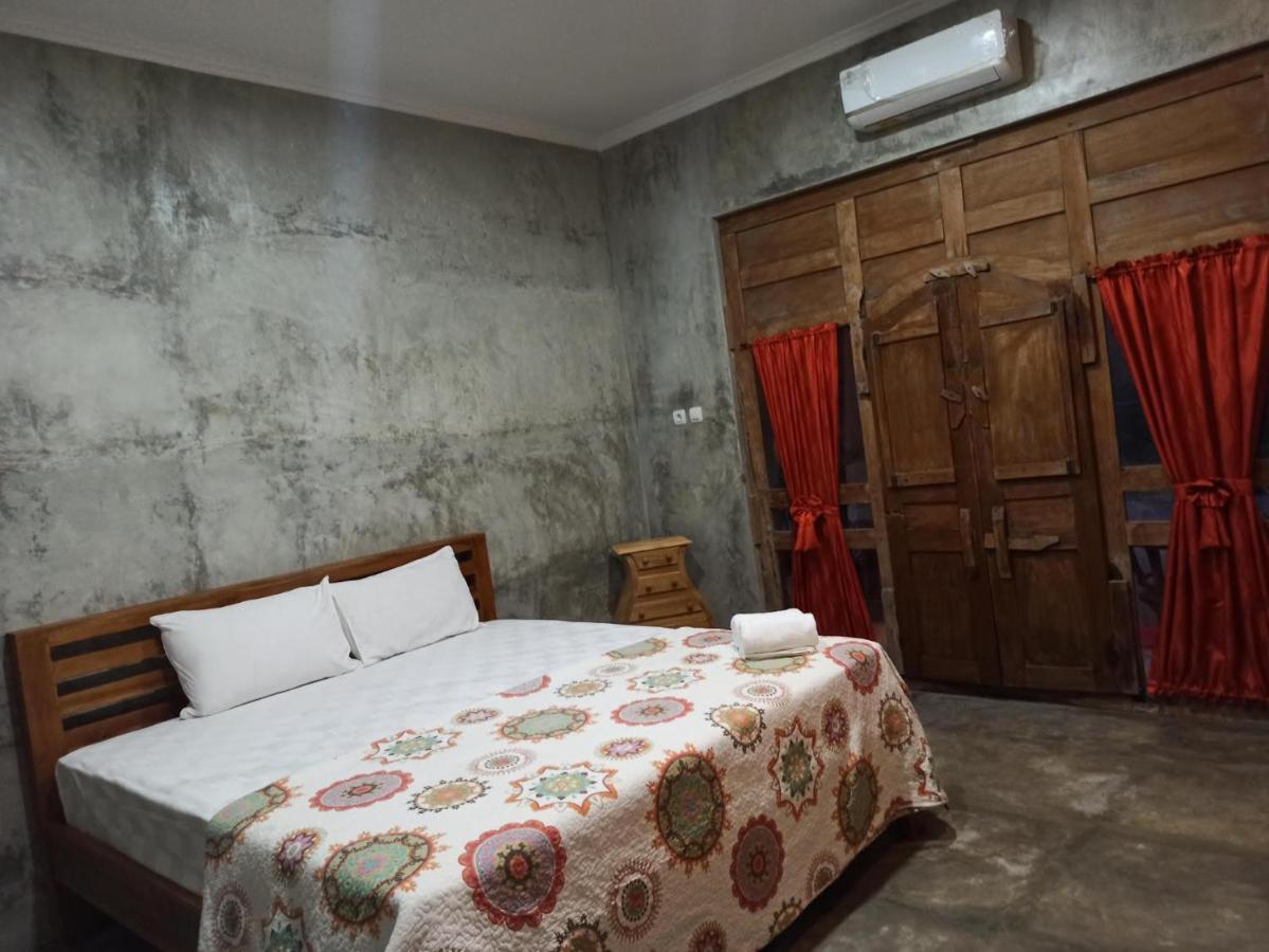 Watukarung Ristu Homestay Kalak Exterior foto